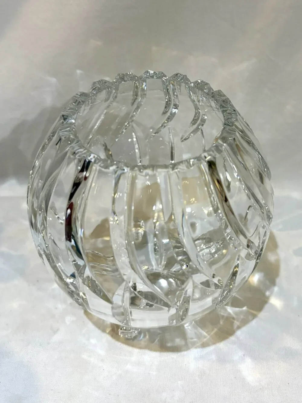 VTG 3-Footed Crystal Rose Bowl Sawtooth Edge